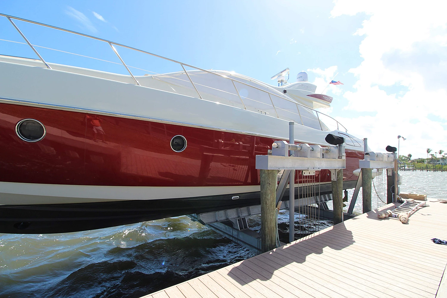 Tide Tamer Yacht Lifts